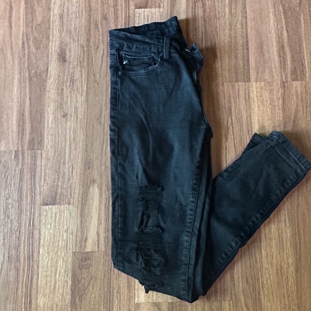 Distressed Black KanCans